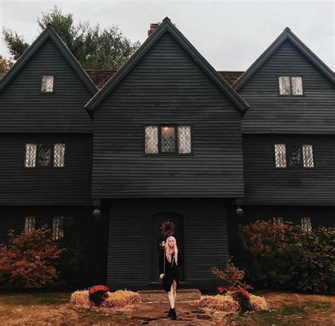 Witchcraft and Comfort: Top Places to Stay in Salem, MA